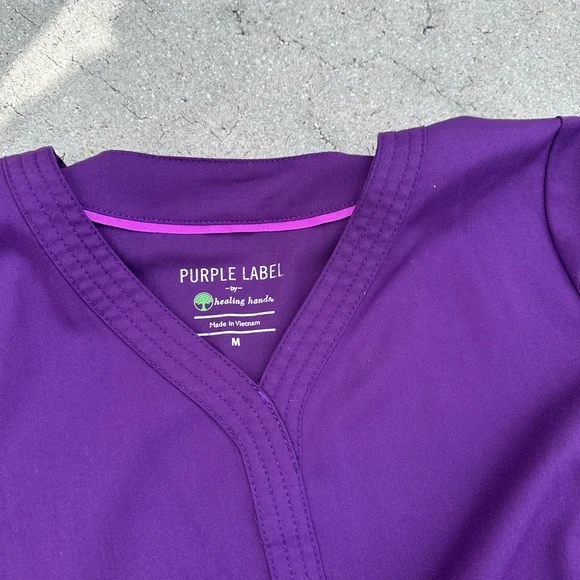 Purple Scrub Set Purple Heart Healing Hands Medium top/XS pants - Picture 2 of 3